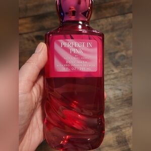 B&BW - 🎀Perfect in Pink🎀 - Body Wash, Full Size, New